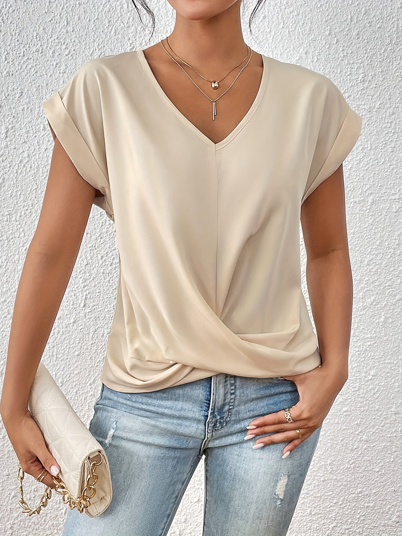 Van Elst Mode® | Comfortabel T-shirt met elegante halslijn (TIJDELIJK 1+1 GRATIS!)