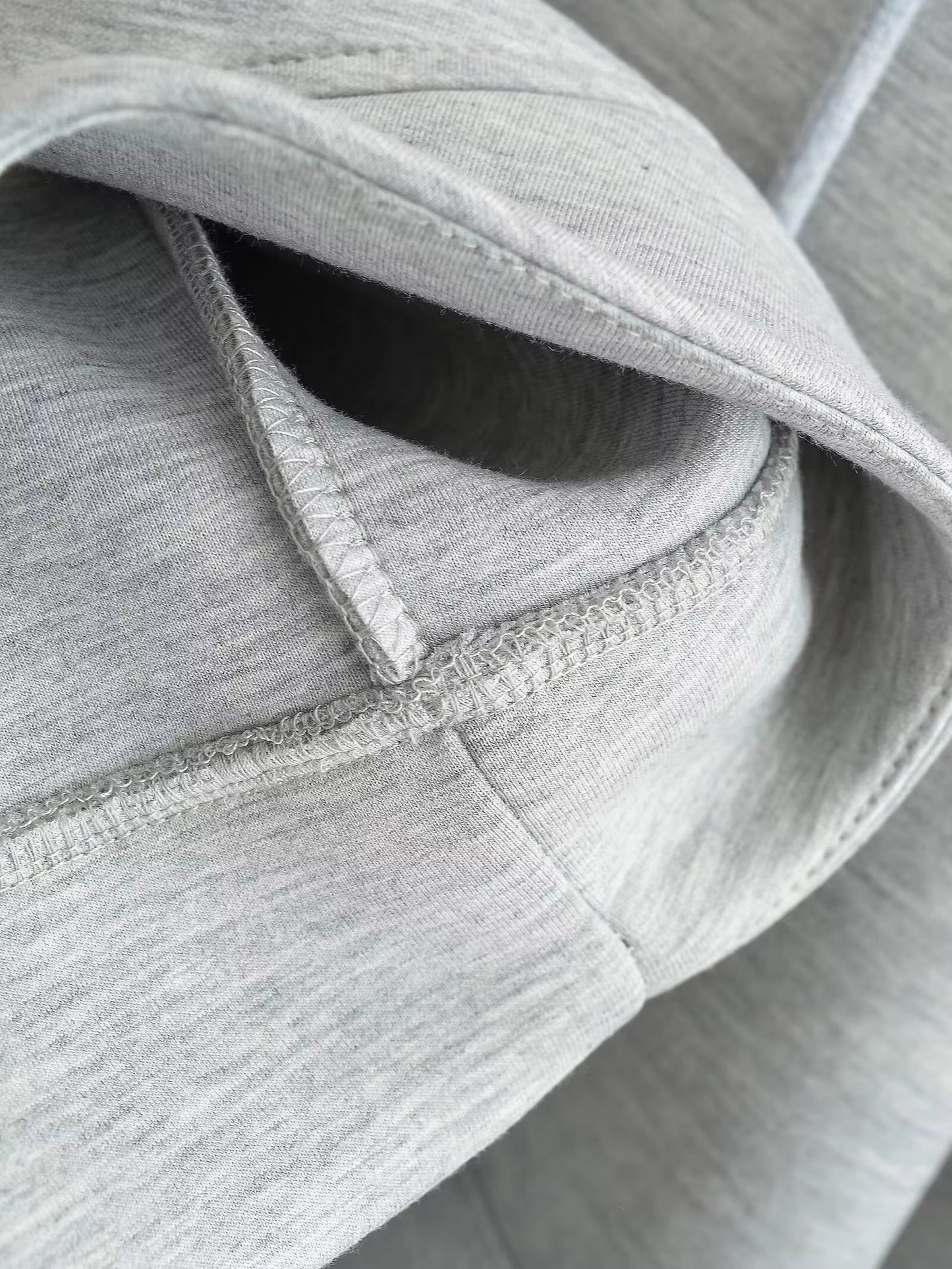 Van Elst Mode® | Vrouwenjas met Lange Mouwen
